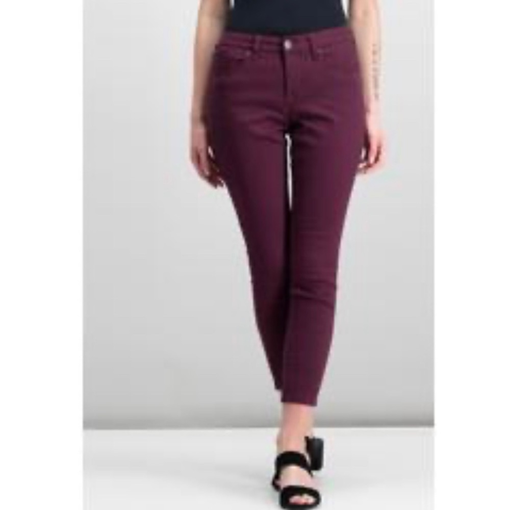 Junior’s Rewind Skinny Jeans Sz 9